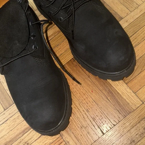 Timberland Black Boots - Picture 11 of 12